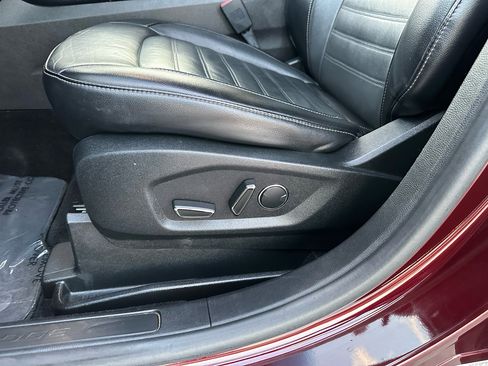 Used 2017 Ford Edge SEL w/ Equipment Group 201A image 30