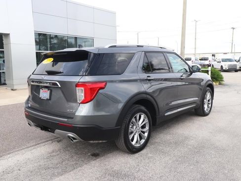 Certified 2023 Ford Explorer Limited w/ Limited Technology Package AWD/4WD image 15