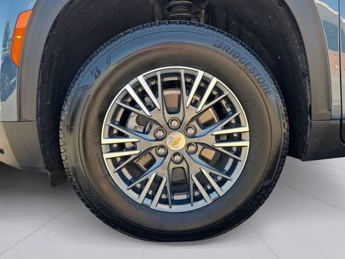Certified 2026 Chevrolet Traverse LT w/ LPO, Floor Liner Package AWD/4WD image 9