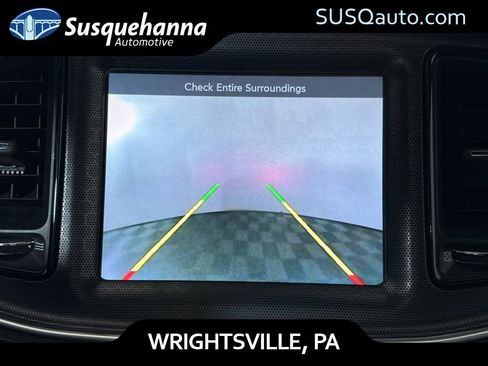 Used 2016 Dodge Challenger SRT w/ Technology Group image 16