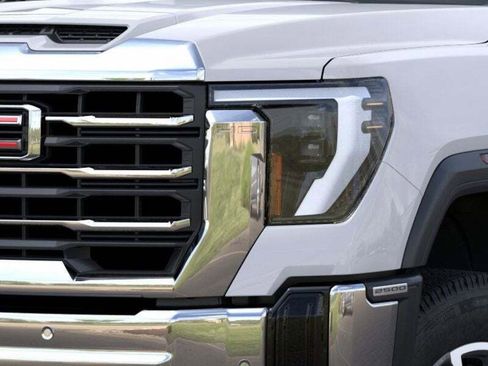 New 2026 GMC Sierra 2500 SLE w/ SLE Value Package; image 10