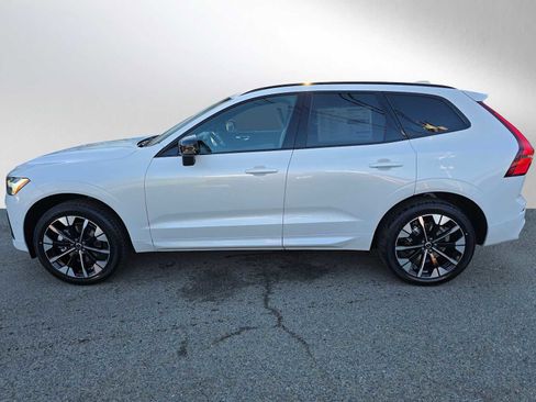 New 2026 Volvo XC60 B5 Plus w/ Climate Package image 6