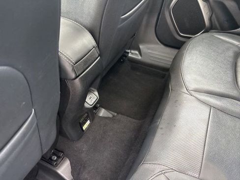 Used 2019 Jeep Renegade Limited w/ LED Lighting Group AWD/4WD image 33