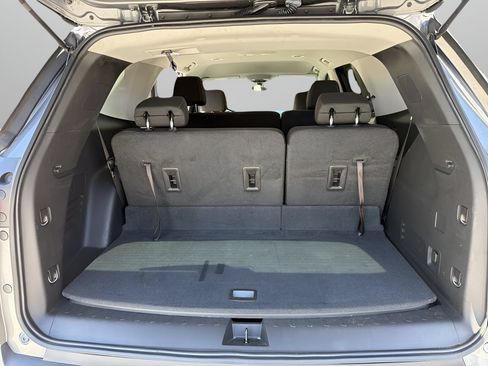 Used 2020 Chevrolet Traverse LS AWD/4WD image 8