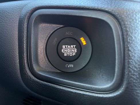 New 2026 Jeep Gladiator Sport image 23