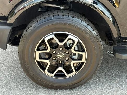 Used 2023 Ford Bronco Outer Banks AWD/4WD image 27