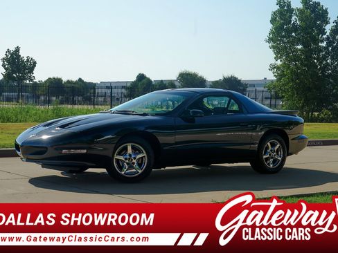 Used 1996 Pontiac Firebird Formula image 1
