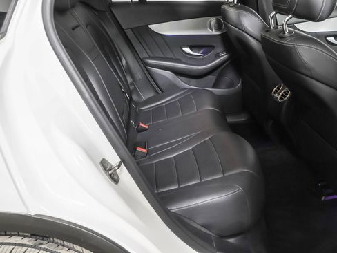 Used 2020 Mercedes-Benz GLC 300 4MATIC image 39