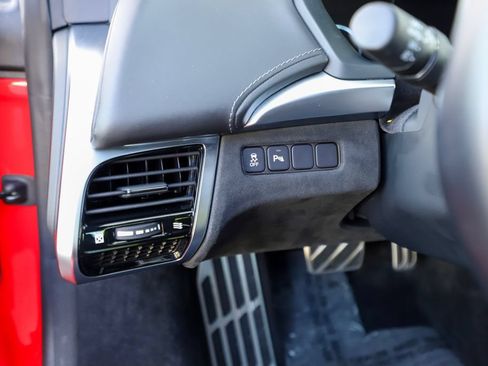 Used 2018 Acura NSX AWD/4WD image 33