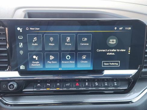 Used 2023 Chevrolet Silverado 1500 ZR2 image 14