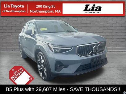 Used 2023 Volvo XC40 B5 Plus w/ Driver Assist Package
