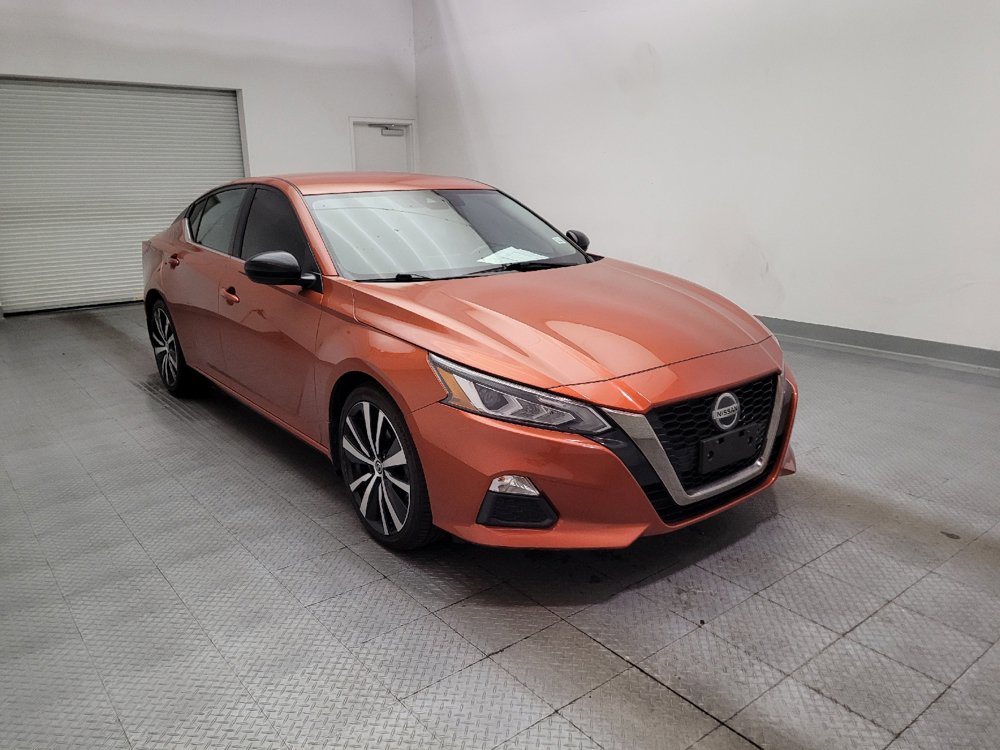 Used 2020 Nissan Altima 2.5 SR FWD image 13