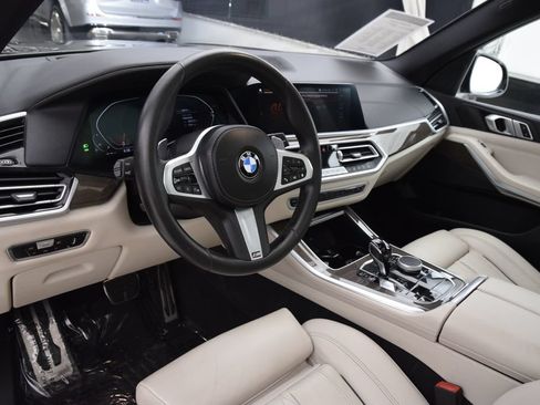 Used 2023 BMW X5 xDrive40i w/ M Sport Package AWD/4WD image 21