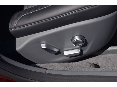 Used 2023 Lucid Air Pure image 33