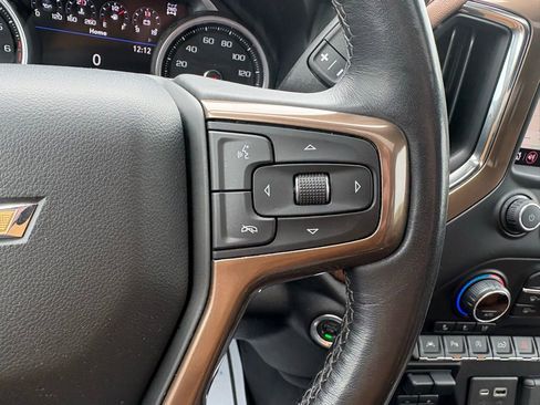 Used 2021 Chevrolet Silverado 1500 High Country w/ Technology Package AWD/4WD image 18
