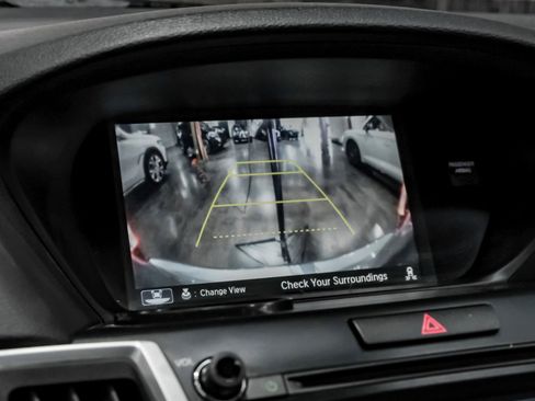 Used 2015 Acura TLX w/ Technology Package FWD image 20