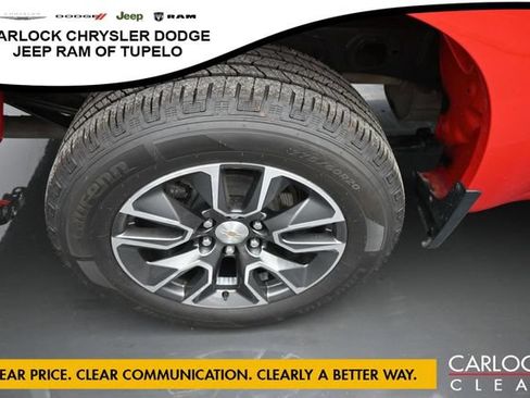 Used 2024 Chevrolet Silverado 1500 LT w/ Z71 Off-Road Package AWD/4WD image 32