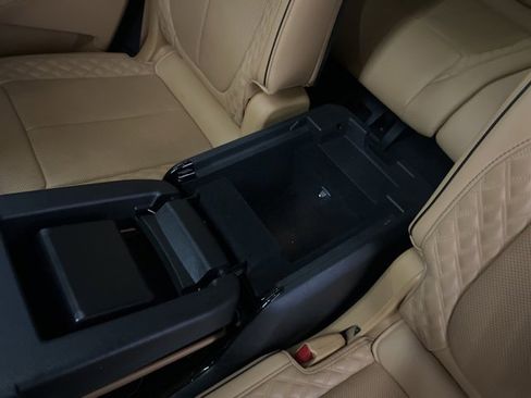 Used 2021 Jeep Grand Cherokee L Summit image 33