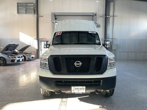 Used 2020 Nissan NV 3500 SV w/ Navigation Package image 2
