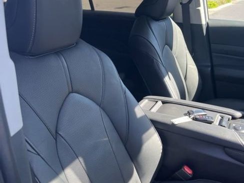 Used 2024 Toyota Grand Highlander Limited image 12