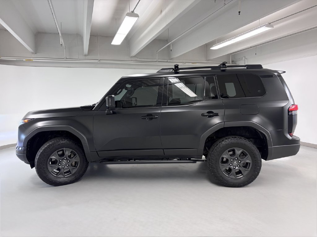 Used 2024 Lexus GX 550 AWD/4WD image 4