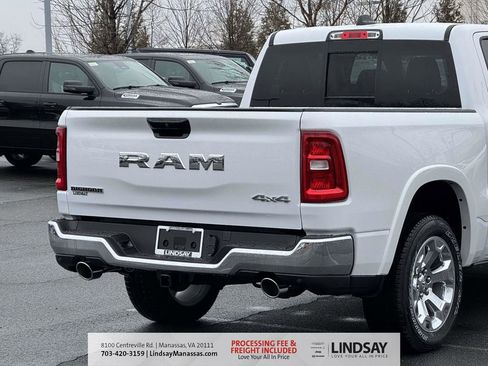 New 2026 RAM 1500 4x4 Crew Cab image 9