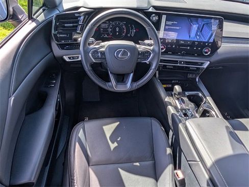Used 2023 Lexus RX 350 Premium image 11
