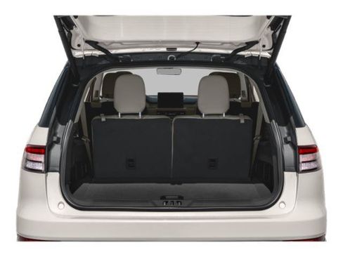 Certified 2024 Lincoln Aviator 2WD image 11