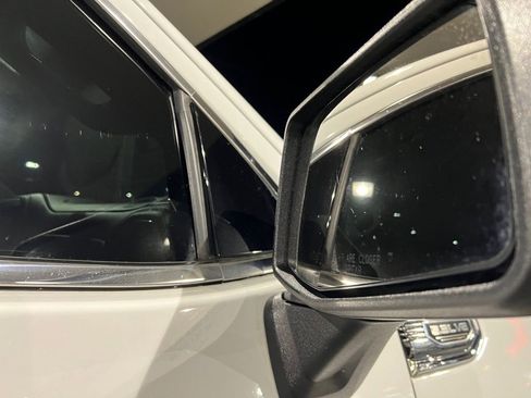 Used 2022 GMC Sierra 1500 SLE w/ X31 Off-Road Package image 12