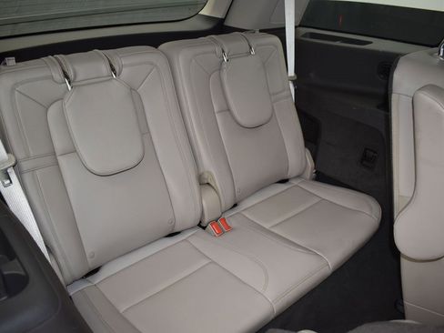 Used 2023 Lincoln Aviator Reserve w/ Equipment Group 201A image 24