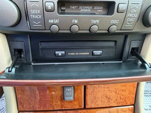 Used 2005 Lexus LS 430 RWD image 28
