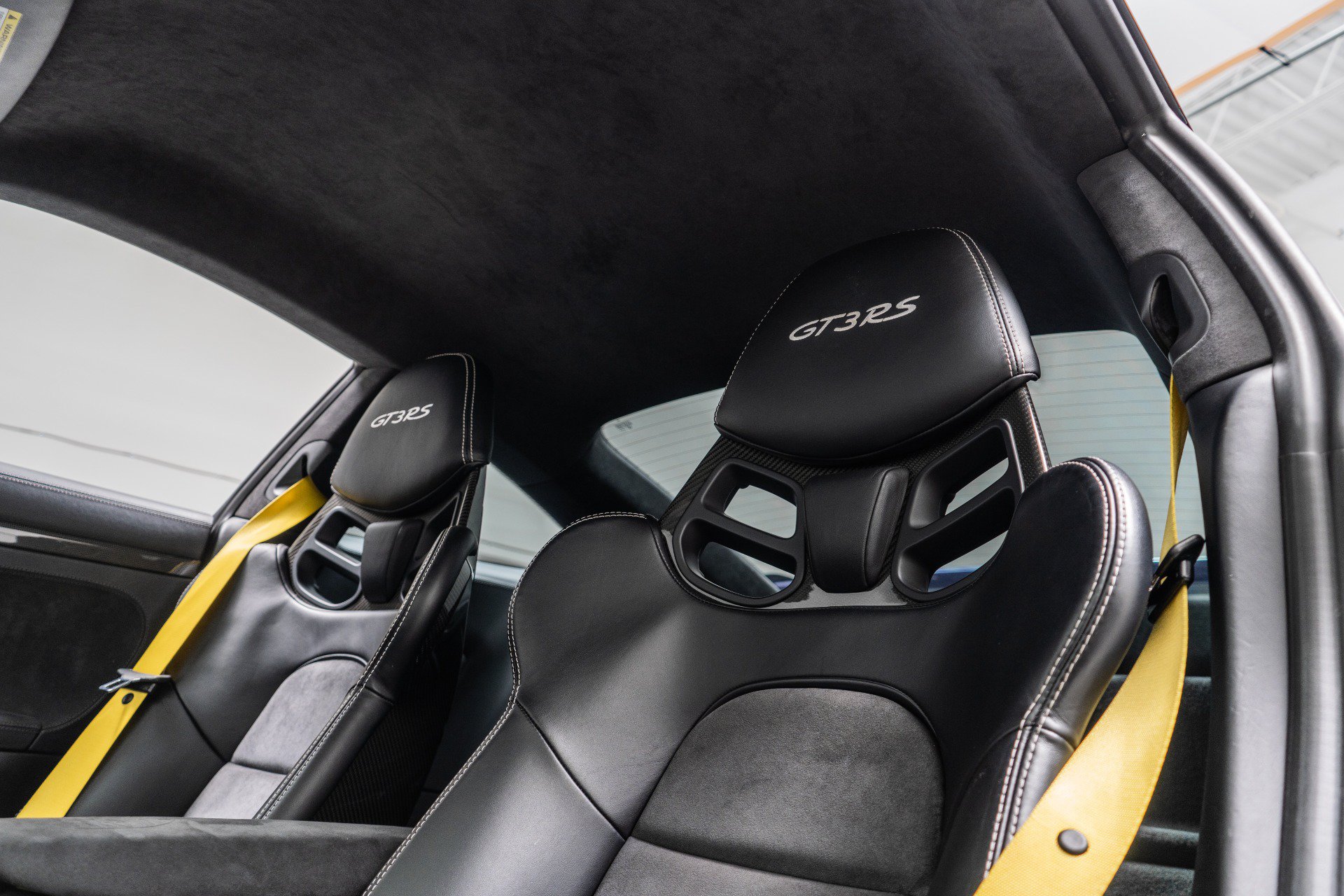 Used 2016 Porsche 911 GT3 RS RWD image 18