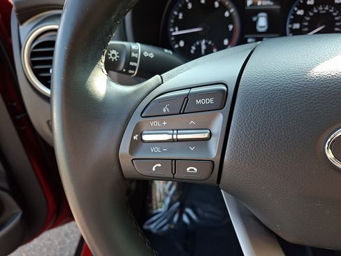 Used 2021 Hyundai Kona SEL AWD/4WD image 20