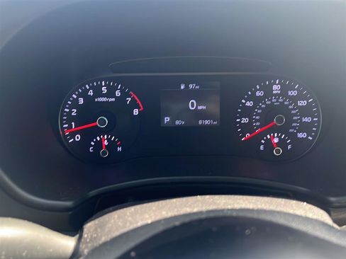 Used 2020 Kia Soul LX FWD image 4