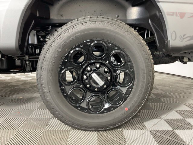 New 2026 Ford F250 Lariat w/ Black Appearance Package AWD/4WD image 10