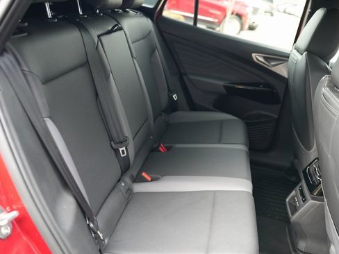 Used 2023 Volkswagen ID.4 Pro S Plus image 34
