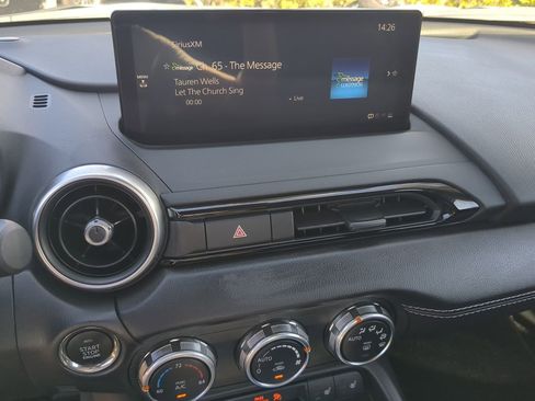 Used 2025 MAZDA MX-5 Miata Grand Touring image 16