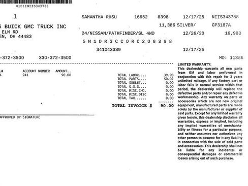 Used 2024 Nissan Pathfinder SL w/ Cargo Package image 8