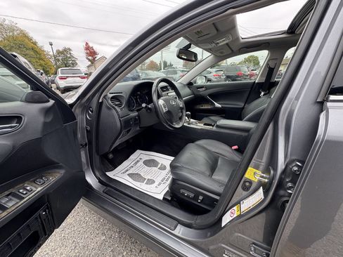 Used 2012 Lexus IS 250 AWD image 37