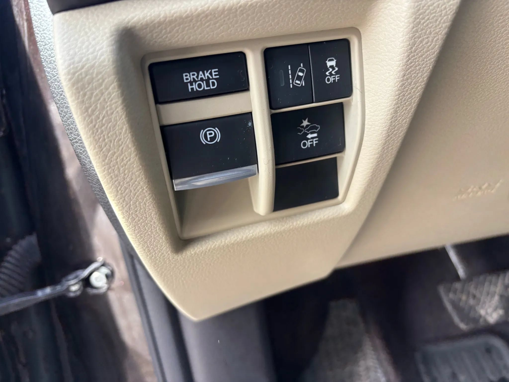 Used 2017 Acura MDX w/ Technology Package AWD/4WD image 14