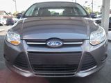 Used 2013 Ford Focus SE image 2