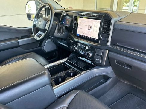 Used 2024 Ford F250 Lariat AWD/4WD image 12