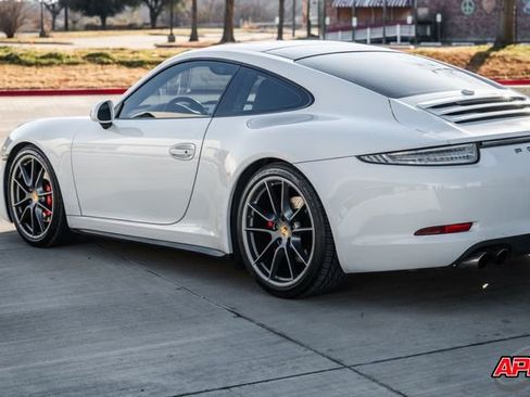 Used 2015 Porsche 911 Carrera 4S image 36