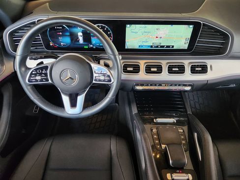 Used 2022 Mercedes-Benz GLS 450 4MATIC image 28