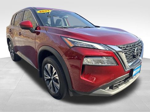 Used 2021 Nissan Rogue SV image 10