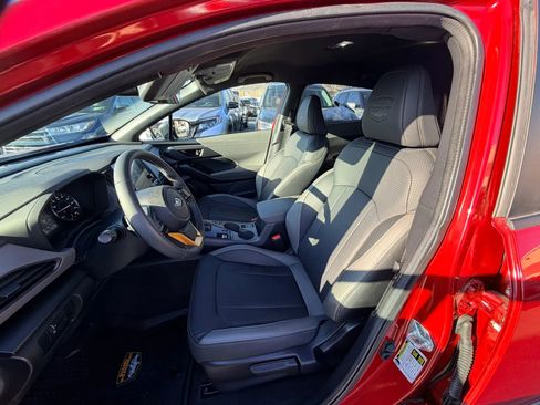 Used 2024 Subaru Crosstrek 2.5i Wilderness w/ Wilderness Package image 11