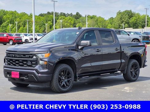 Used 2023 Chevrolet Silverado 1500 Custom w/ 2.7L Blackout Package AWD/4WD image 3