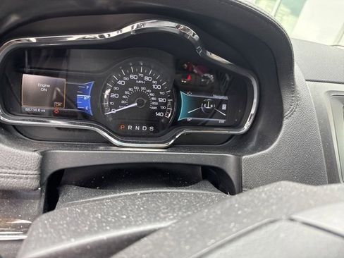 Used 2014 Lincoln MKT AWD w/ Equipment Group 201A image 4