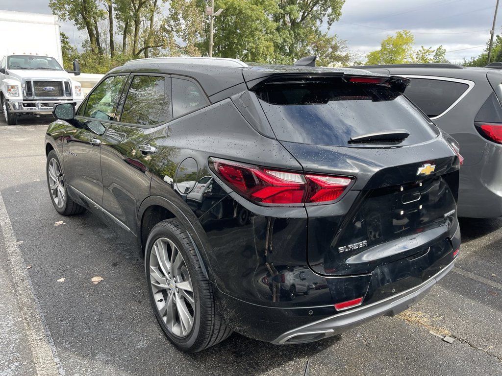 Used 2019 Chevrolet Blazer Premier w/ Sun and Wheels Package FWD image 10