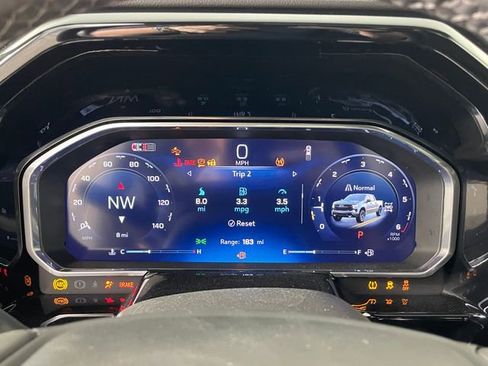 New 2026 Chevrolet Silverado 1500 LT Trail Boss w/ LT Trail Boss Premium Package AWD/4WD image 4
